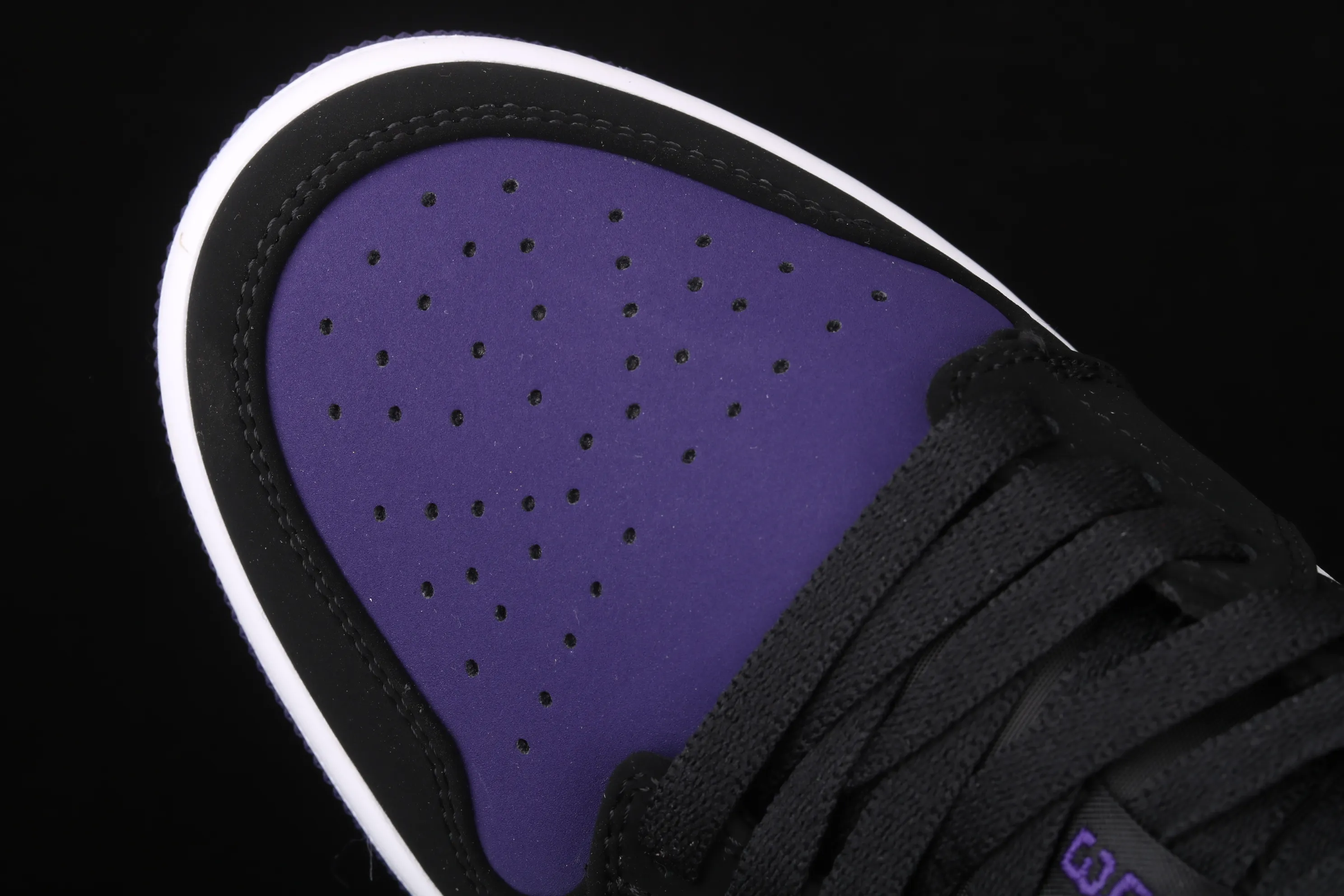 All categories Air Jordan Jordan series basketball shoes Air Jordan 1 Low New version Air Jordan 1 Low Court Purple AJ1 Joe 1 low top suede black purple toe 553558-125